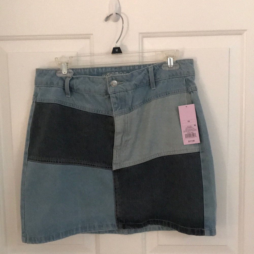 Jean mini skirt